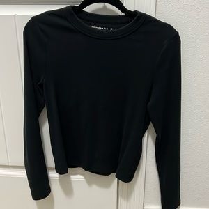 Abercrombie & Fitch Long-Sleeve Ribbed
Crew Top Black